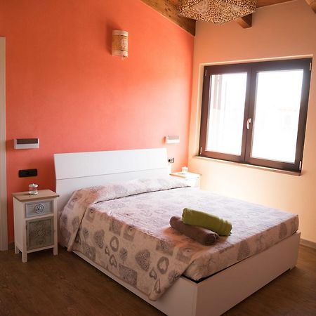 Room & Breakfast Le Magie Sindia Екстер'єр фото
