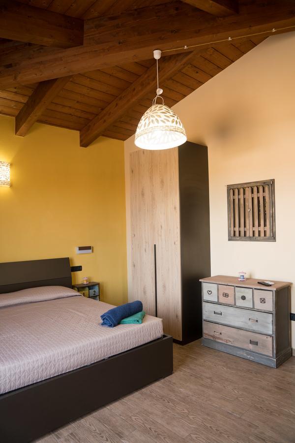 Room & Breakfast Le Magie Sindia Екстер'єр фото