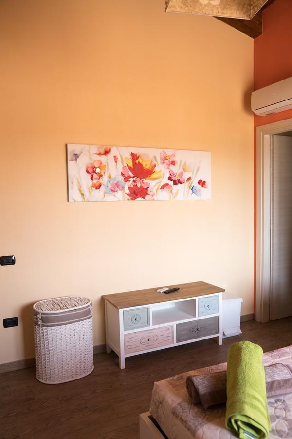 Room & Breakfast Le Magie Sindia Екстер'єр фото