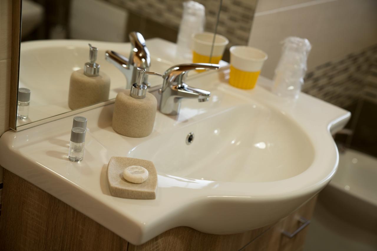 Room & Breakfast Le Magie Sindia Екстер'єр фото